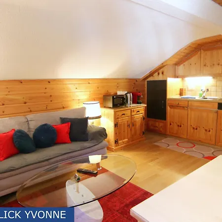 Furkablick Alice Und Yvonne By ארוזה