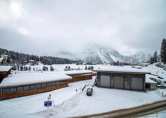 Furkablick Alice Und Yvonne By * أروسا